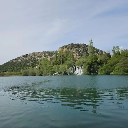 Nena Hébergement de vacances Drniš