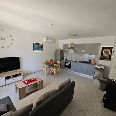 Nena Casa de Férias Drniš